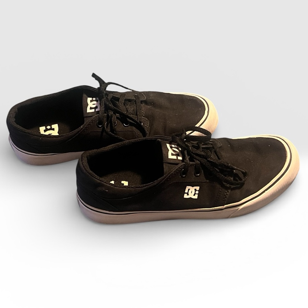 DC Men's Black and White Sneakers Size 7 Skater Boi